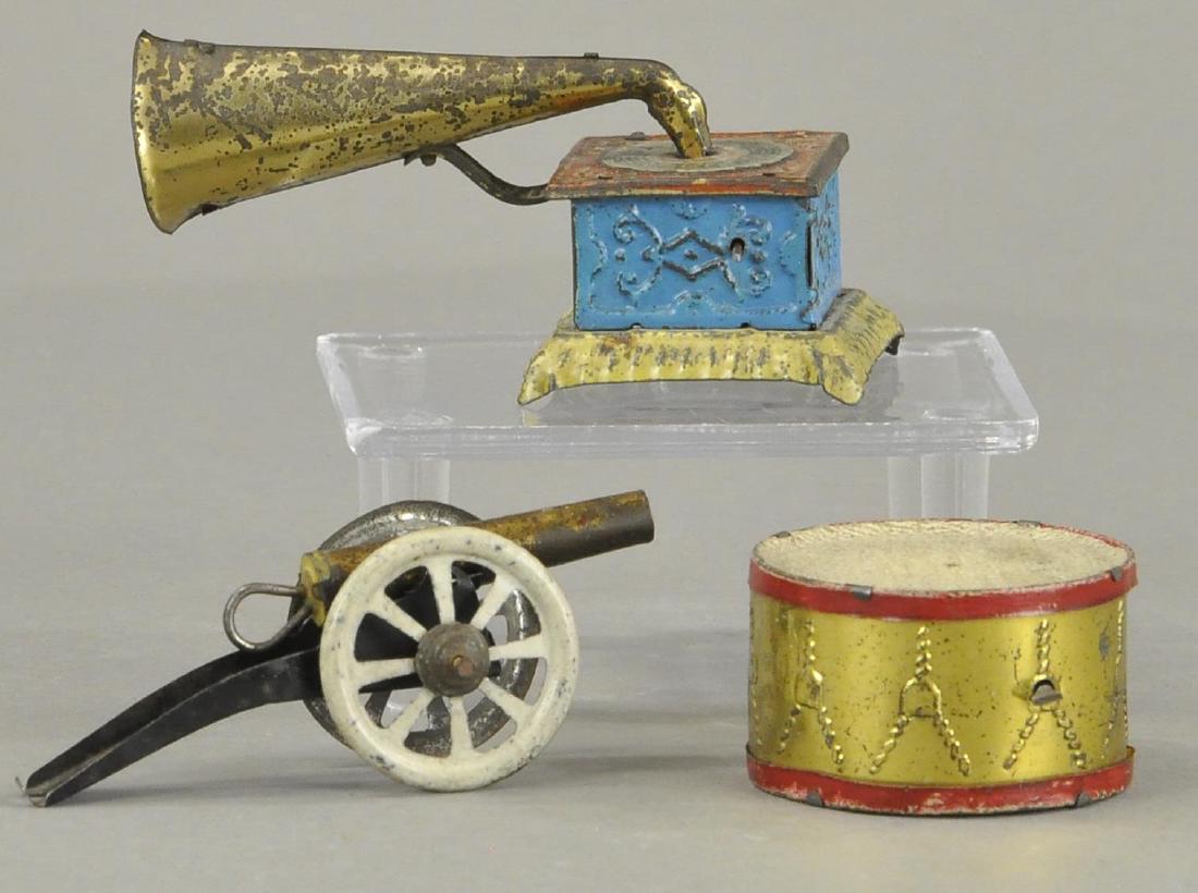 LOT OF THREE PENNY TOYS (1 of 2)