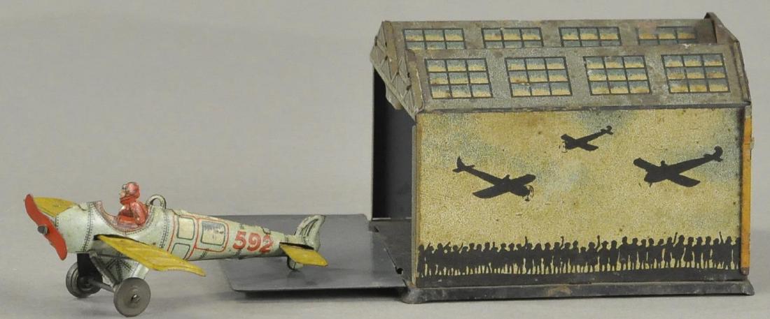 DISTLER AIRPLANE & HANGAR PENNY TOY (1 of 4)