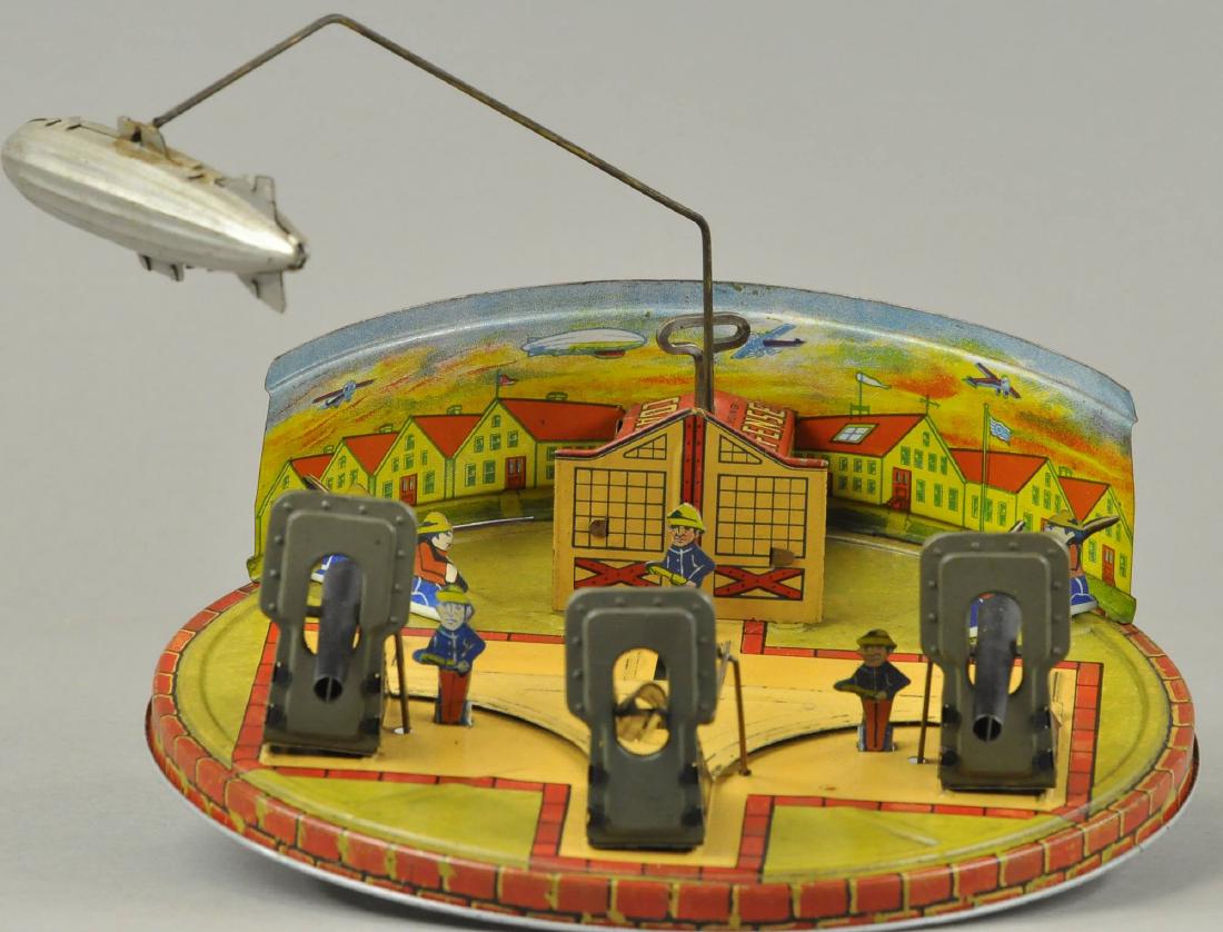 MARX COAST DEFENSE ANTI-AIRCRAFT - ZEPPLIN (1 of 3)