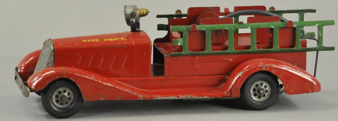 MARX FIRE ENGINE (1 of 4)