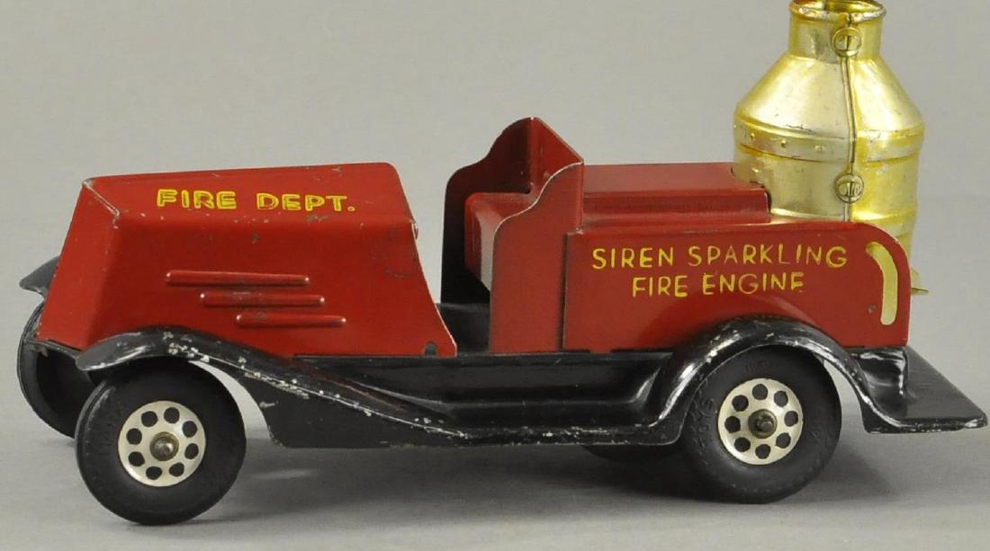 SIREN SPARKLING FIRE ENGINE (1 of 4)