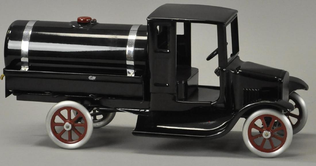 UNUSUAL BUDDY L FLIVVER TANK TRUCK: 274. Bertoia BASICS Online: UNUSUAL BUDDY L FLIVVER TANK TRUCK 15" l. Contemporary.