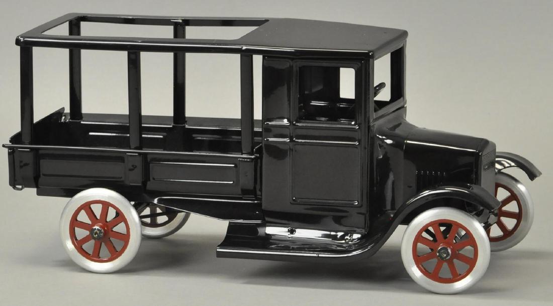 BUDDY L FLIVVER ROOFLESS HUCKSTER (1 of 4)