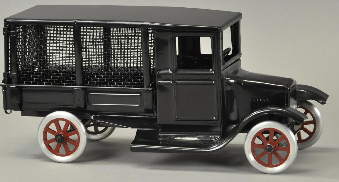 BUDDY L FLIVVER HUCKSTER VARIATION TRUCK (1 of 4)