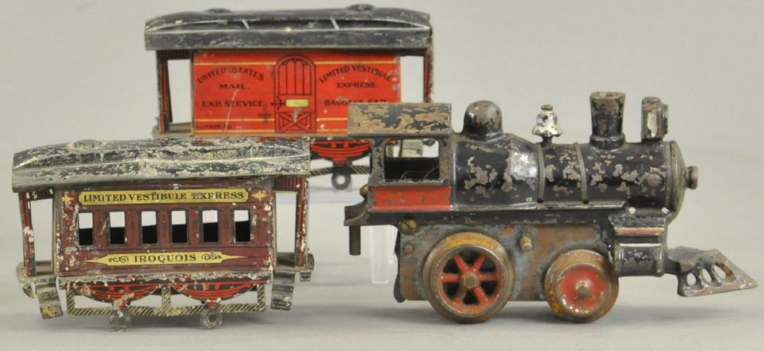 EARLY IVES LVE TRAIN SET (1 of 4)