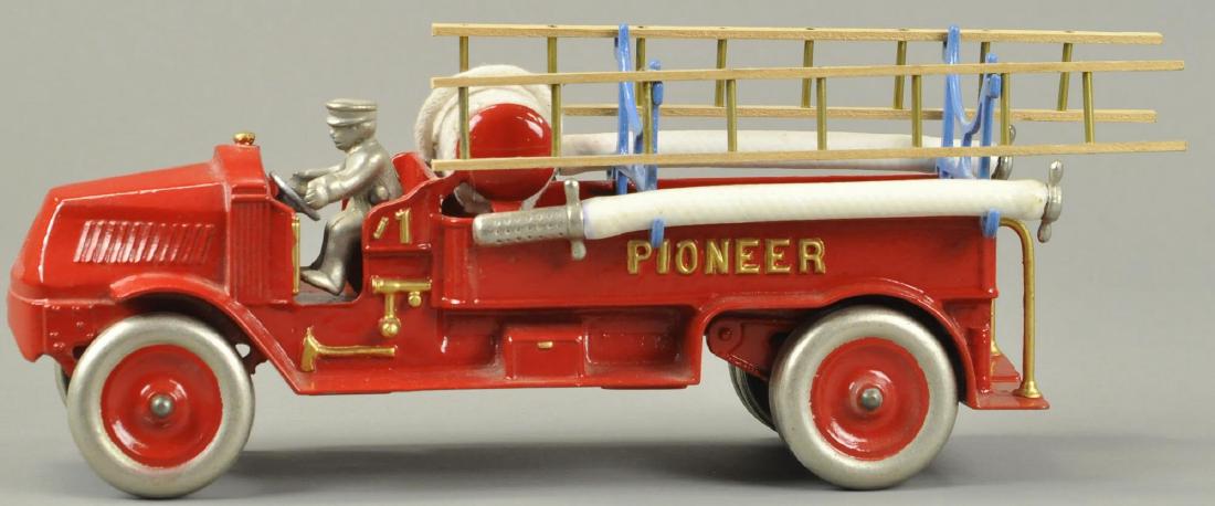 DENT PIONEER FIRE LADDER TRUCK (1 of 3)