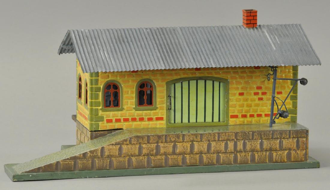 MARKLIN FREIGHT SHED (1 of 3)