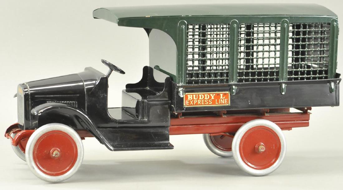 BUDDY L EXPRESS LINE TRUCK (1 of 3)