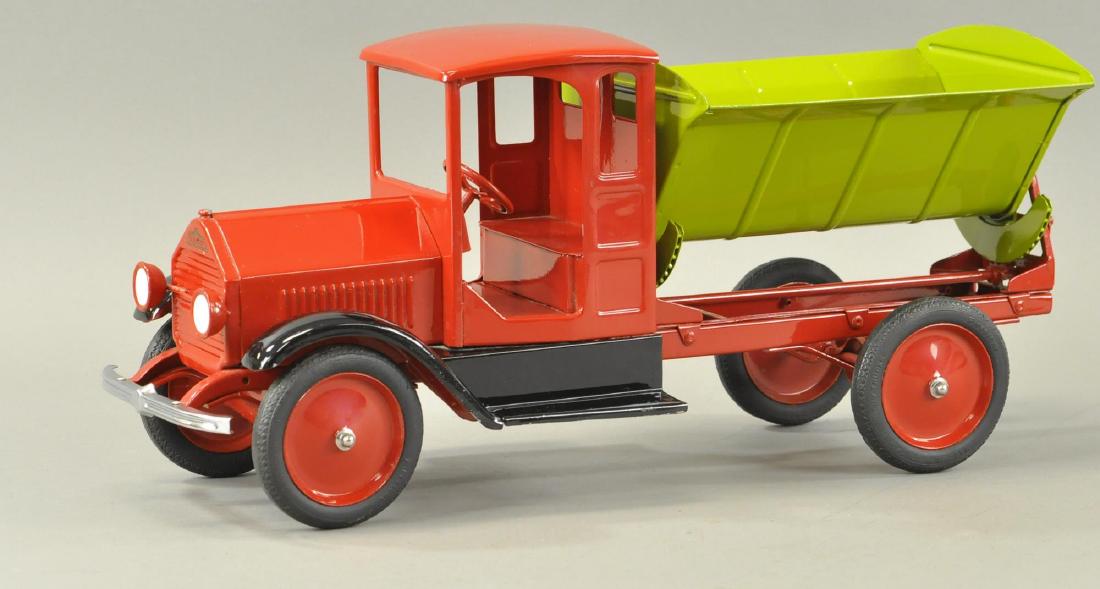 STURDITOY SIDE TILT DUMP (1 of 3)