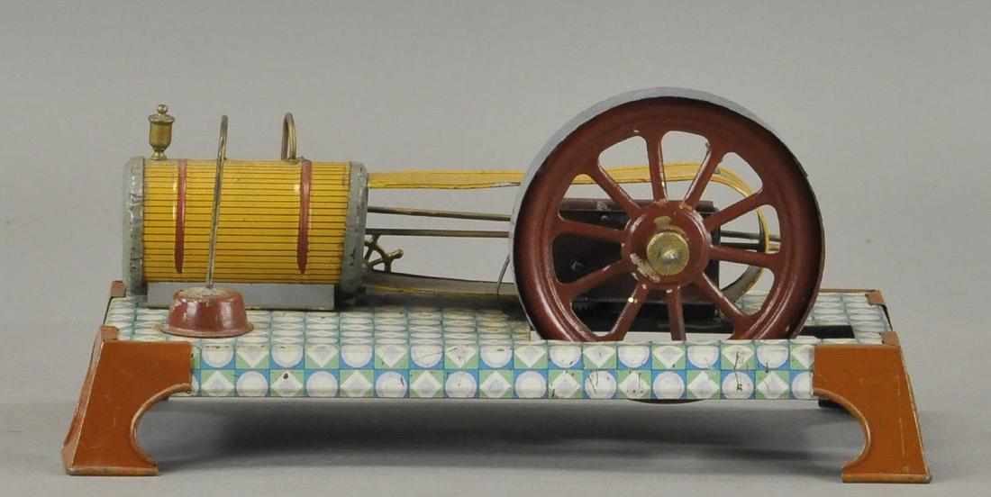 WIND UP LITHO STEAM ENGINE TOY (1 of 3)