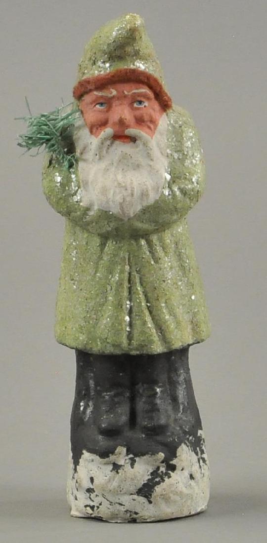 GREEN ROBE GERMAN BELSNICKLE (1 of 2)