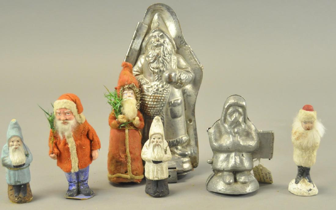 SEVEN ASSORTED SANTAS (1 of 4)