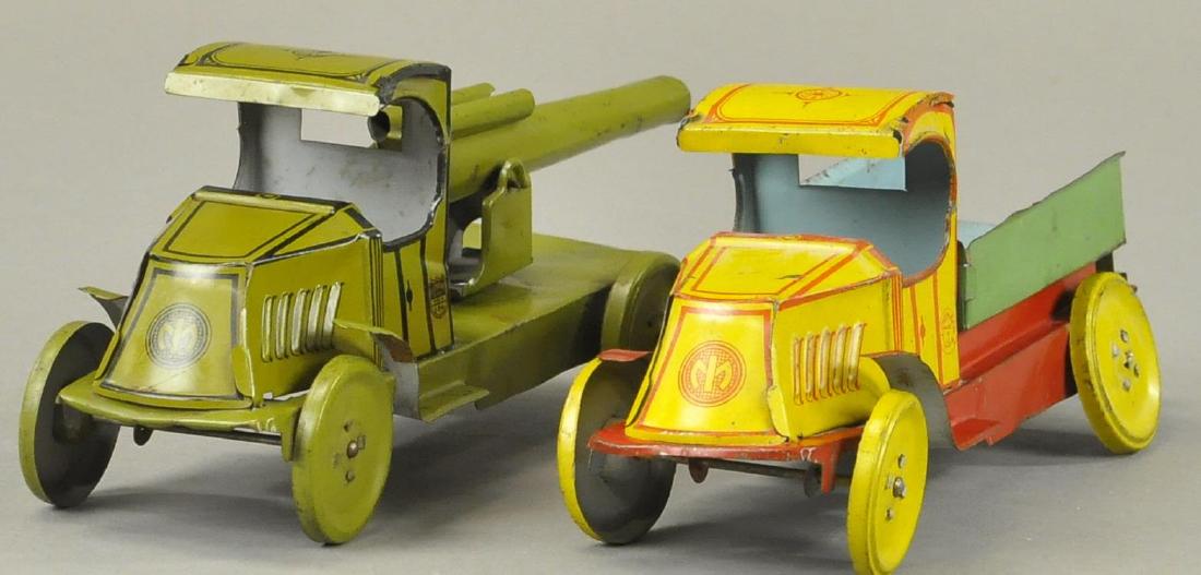 TWO CHEIN UTILITY TRUCKS (1 of 3)