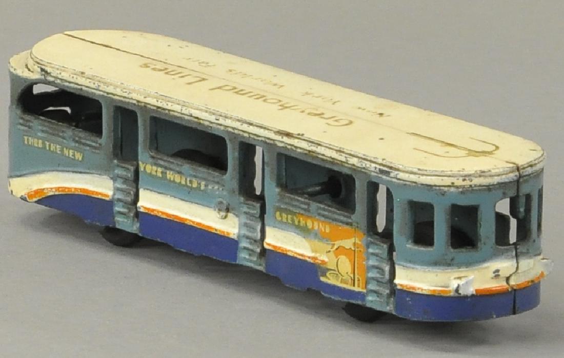 ARCADE GREYHOUND NEW YORK WORLD FAIR BUS (1 of 3)