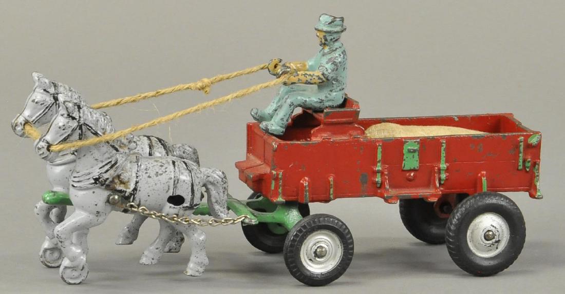 ARCADE HORSE DRAWN CITY DELIVERY CART (1 of 3)