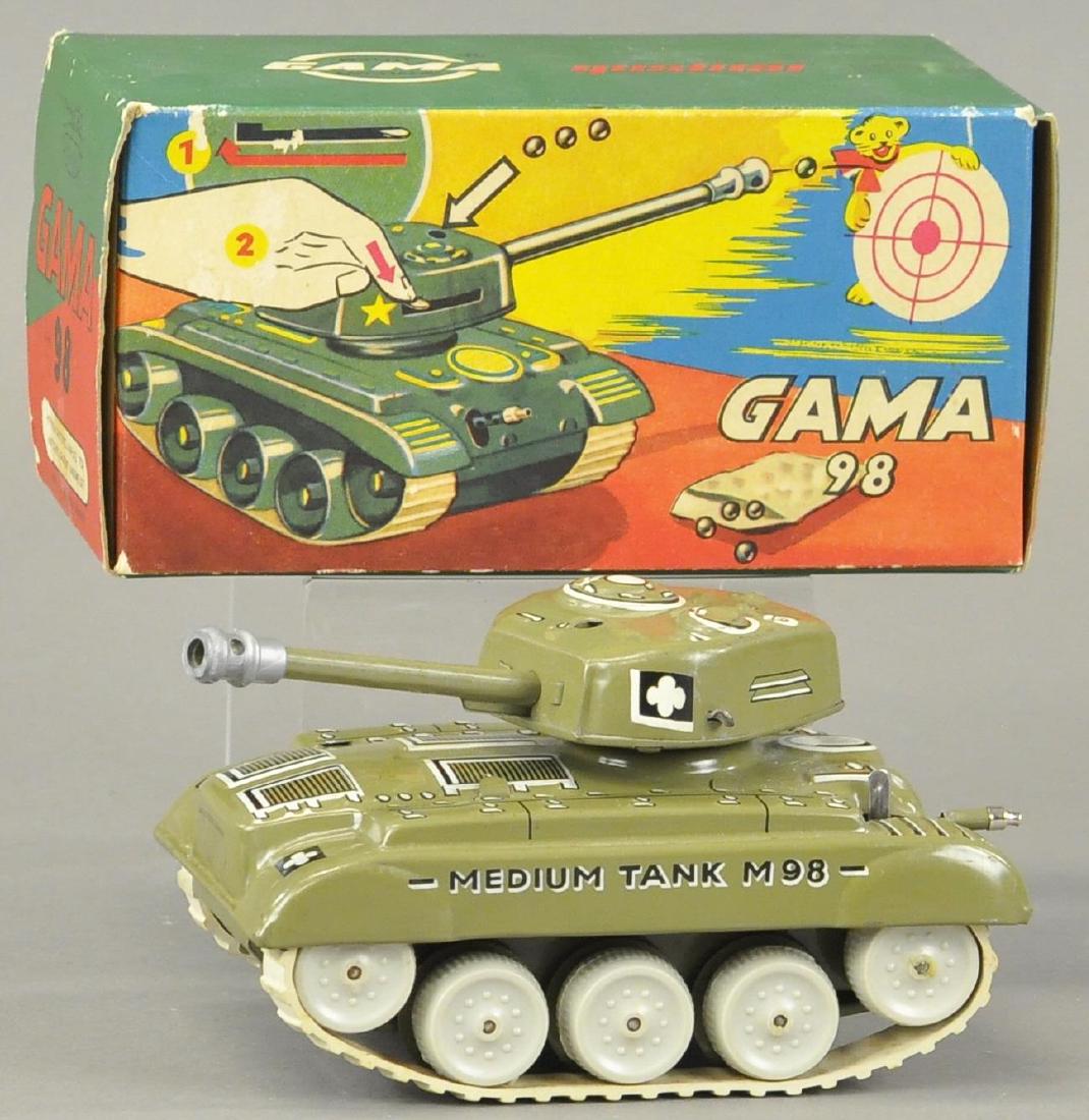 BOXED MEDIUM GAMA TANK (1 of 3)