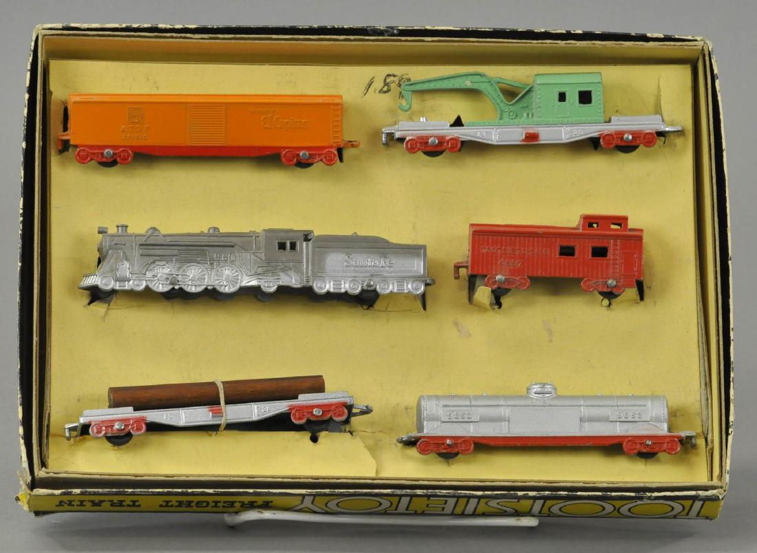 BOXED TOOTSIE TOY TRAIN SET (1 of 4)