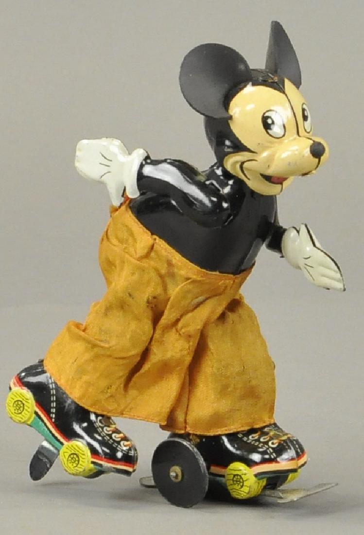 LINEMAR MICKEY MOUSE ROLLER SKATER (1 of 3)