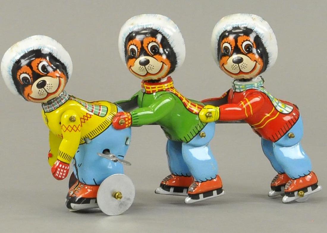 TPS SKATING BEAR TRIO (1 of 4)