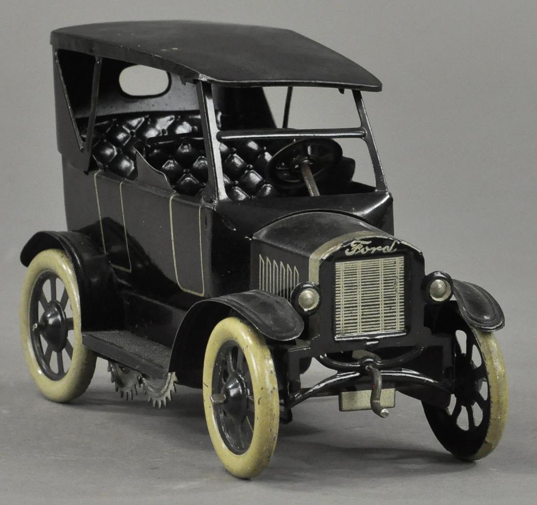 OROBR FORD MODAL T TOURING CAR (1 of 4)