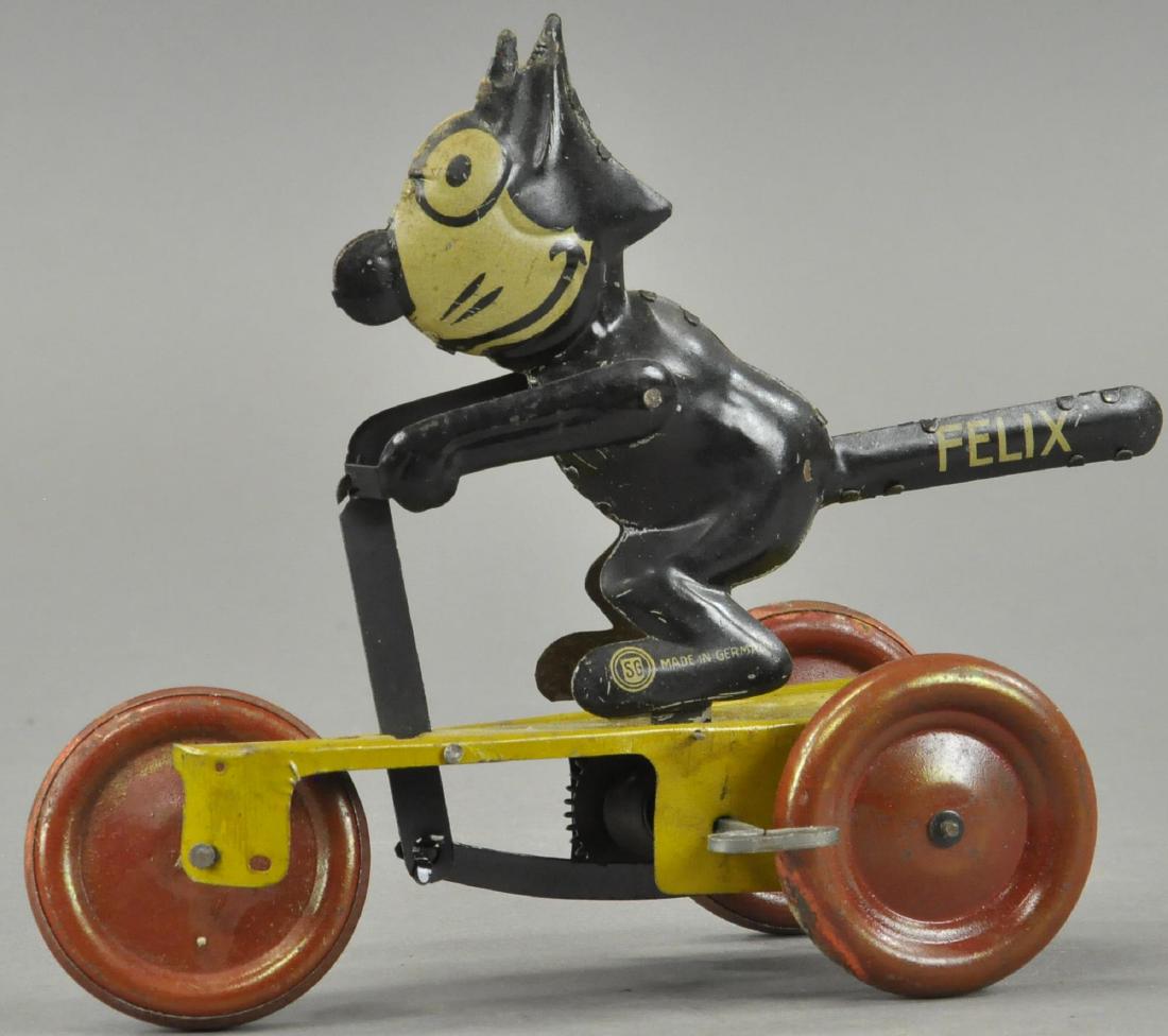 GUNTHERMANN FELIX THE CAT SCOOTER: 178. GUNTHERMANN FELIX THE CAT SCOOTER | All Original Condition. | 6" l.