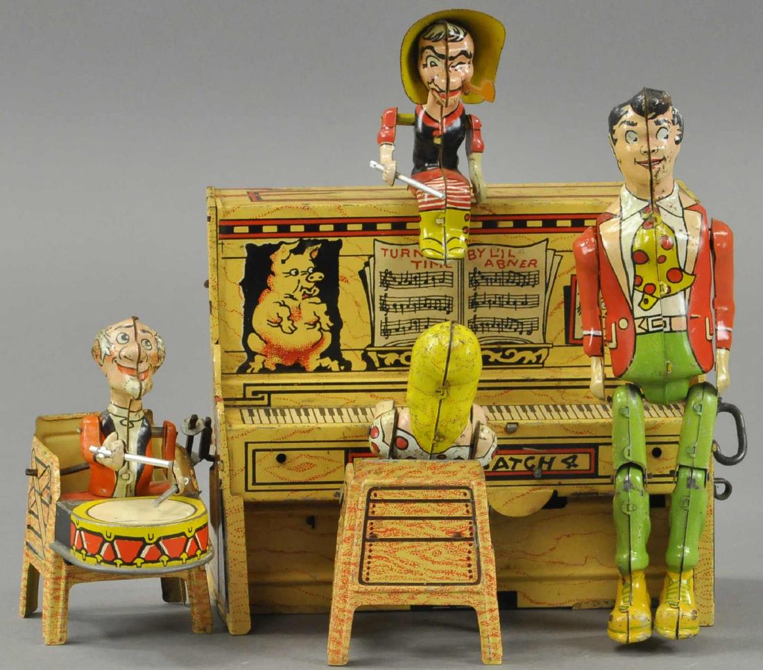 LIL ABNER AND THE DOGPATCH BAND - UNIQUE ART: 197. LIL ABNER AND THE DOGPATCH BAND - UNIQUE ART | Mammy and Pappi figures each have one replaced arm, lil Abner has both arms replaced with some touch up to side of body. | 7" h.