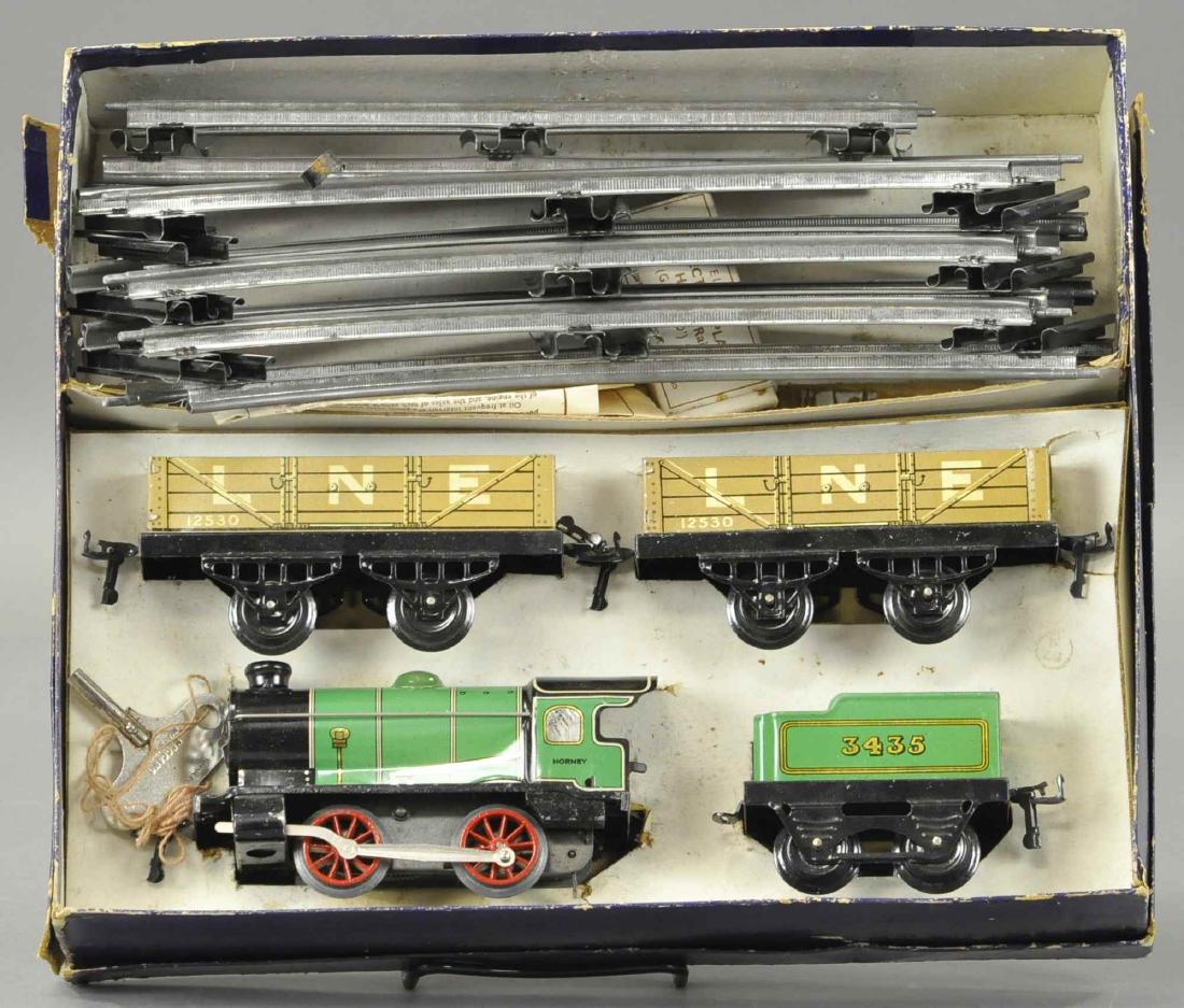 BOXED HORNBY TRAIN SET (1 of 3)