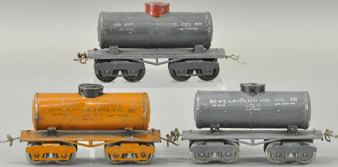 LOT OF THREE IVES TANK CARS (1 of 4)