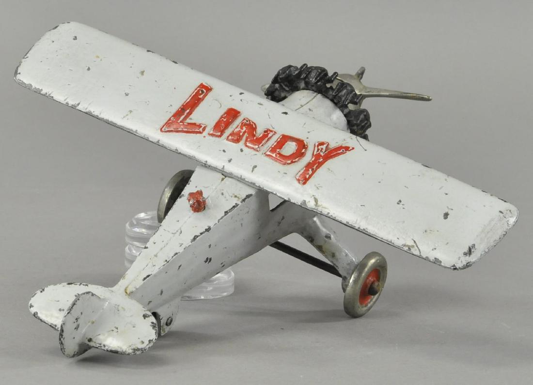HUBLEY LINDY AIRPLANE (1 of 3)