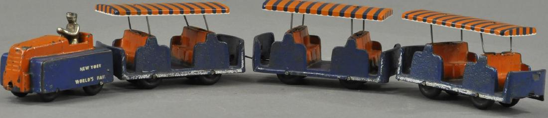 ARCADE WORLDS FAIR TRAM W/ CARS (1 of 3)