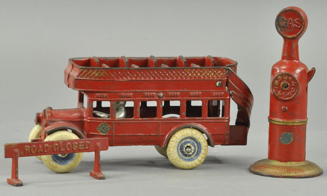 ARCADE DOUBLE DECKER W/ ACCESSORIES (1 of 3)