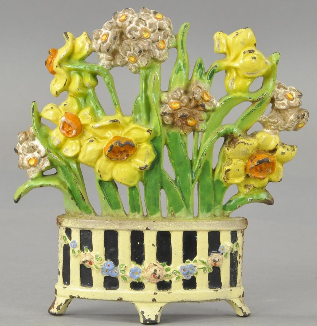 HUBLEY NARCISSUS DOORSTOP: 500. HUBLEY NARCISSUS DOORSTOP | (Pristine Cond.) | 7 1/2" h.