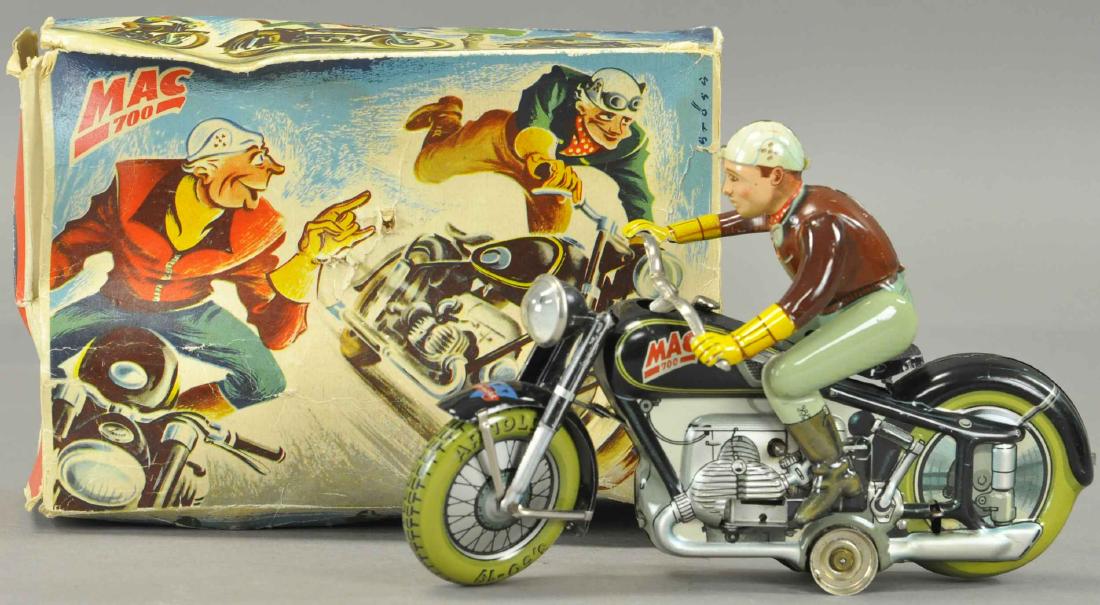 BOXED ARNOLD MAC 700 (1 of 3)