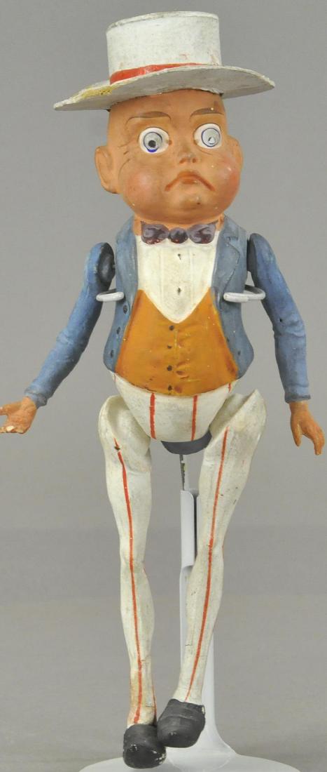 GREAT LOOKING PATRIOTIC BROWNIE FIGURE (1 of 4)