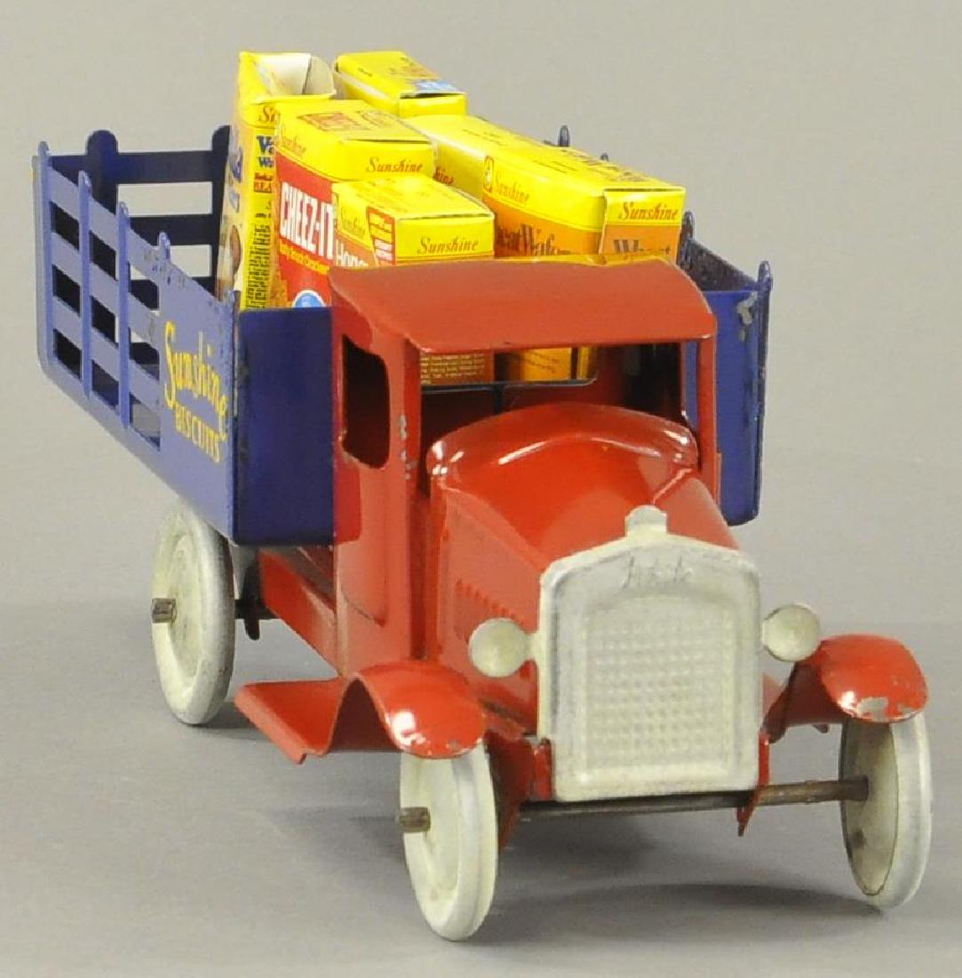 METALCRAFT SUNSHINE BISCUITS TRUCK (1 of 4)