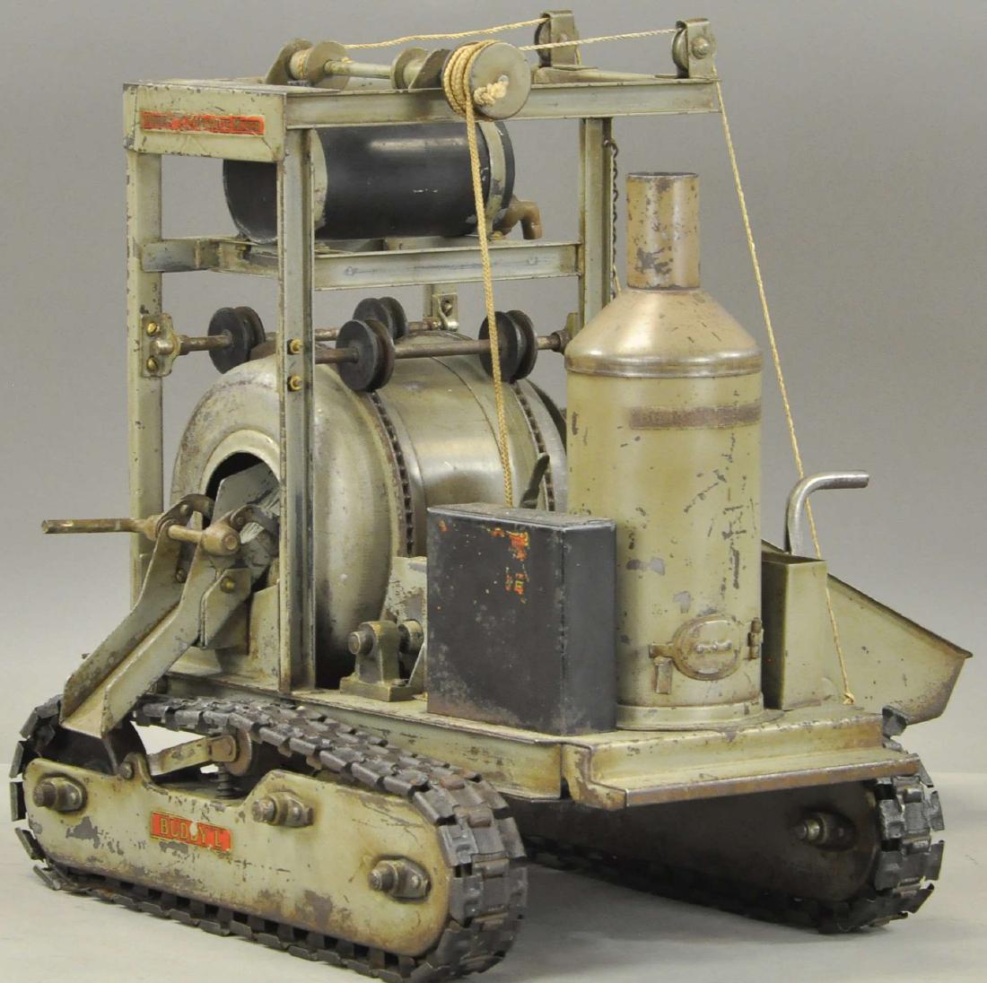 BUDDY L CEMENT MIXER ON TREADS (1 of 3)