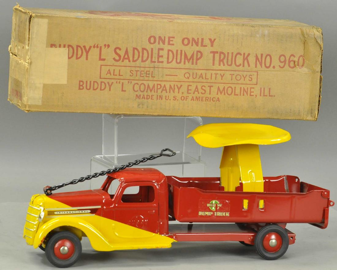BOXED BUDDY L RIDE ON DUMP W/BOX (1 of 4)