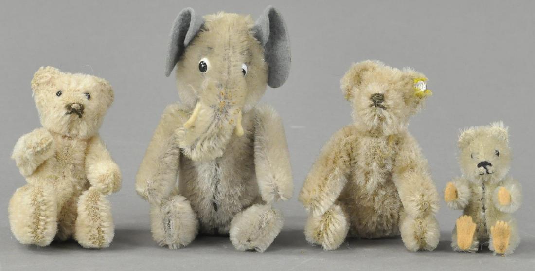 LOT OF FOUR MINIATURE STUFFED ANIMALS (1 of 4)