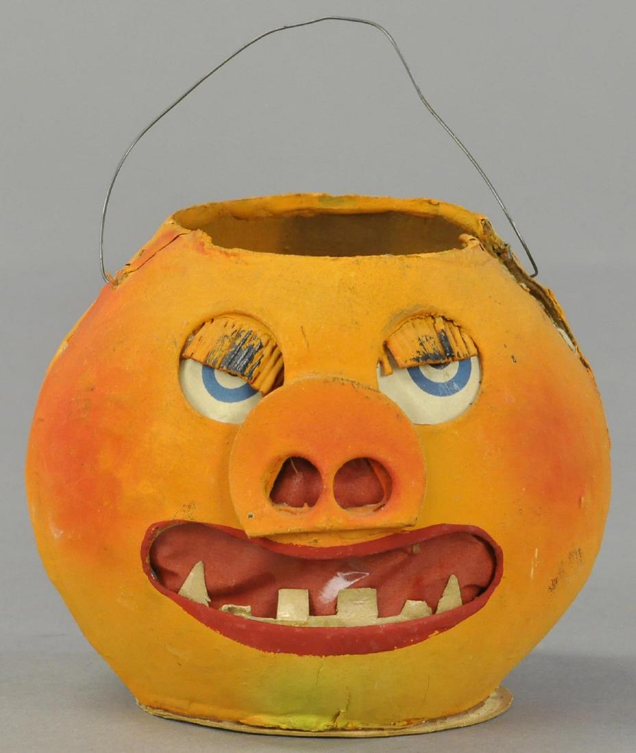 SLEEPY EYE PIG JACK-0-LANTERN: 131. SLEEPY EYE PIG JACK-0-LANTERN | Missing ears, minor tooth problems, has complete paper insert, (VG Cond.) | A most unusual Halloween decoration. | 5" h.