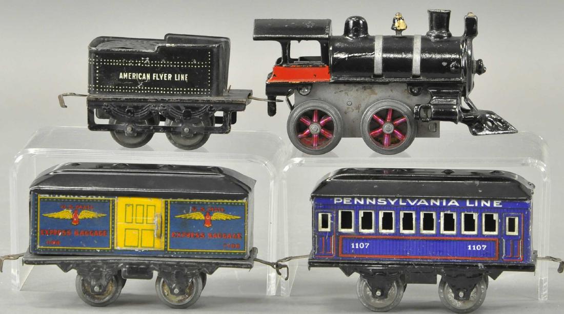 AMERICAN FLYER WIND-UP PASSENGER SET (1 of 2)