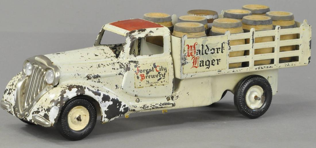 METALCRAFT WALSDORF FOREST CITY TRUCK: 348. METALCRAFT WALSDORF FOREST CITY TRUCK | Some repaint to front fenders, otherwise rest appears to be in All Original Condition. | 13.5" l.