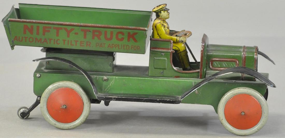 NIFTY TRUCK AUTOMATIC DUMP GREEN (1 of 3)