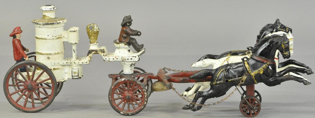 DENT HORSE DRAWN FIRE PUMPER (1 of 3)