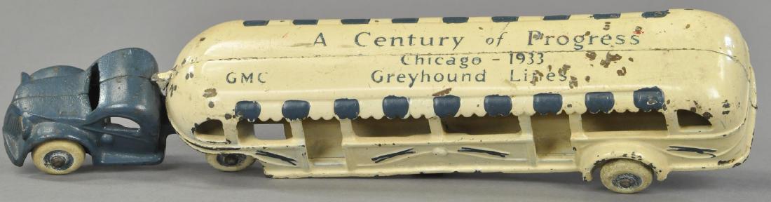 ARCADE CENTURY OF PROGRESS GREYHOUND BUS: 170. ARCADE CENTURY OF PROGRESS GREYHOUND BUS | All Original Condition. | 22" l.