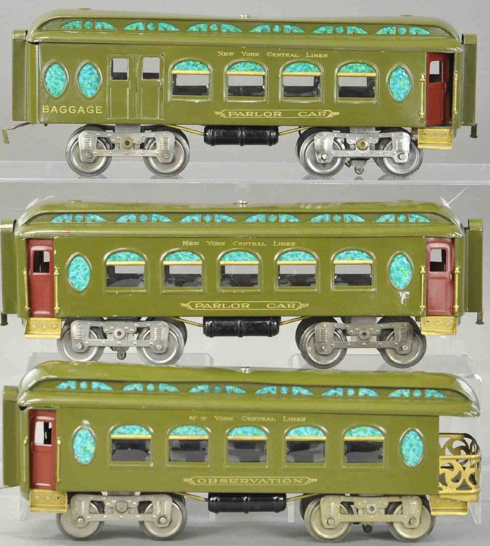LIONEL 10 SERIES PASSENGER CAR SET (1 of 3)