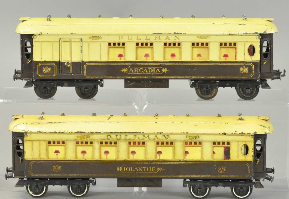 TWO HORNBY PULLMAN CARS: 328. TWO HORNBY PULLMAN CARS | All Original Condition. | O gauge. Each 13" l.