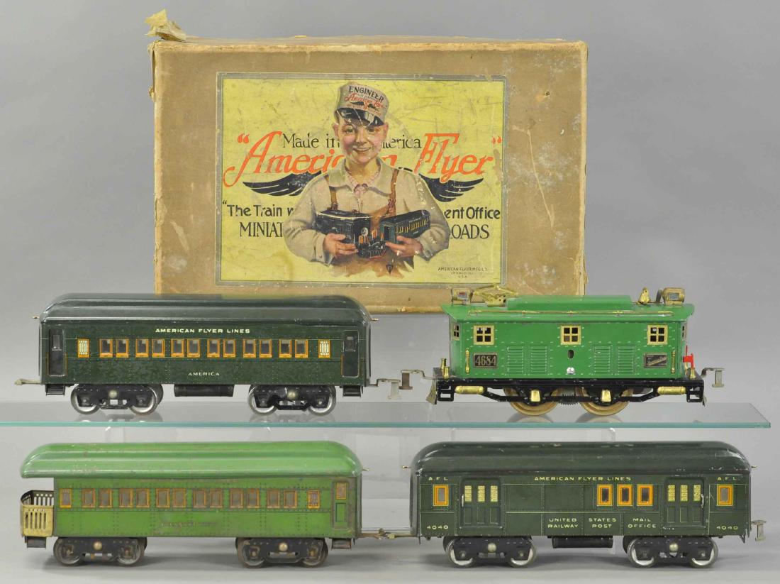 STANDARD GAUGE AMERICAN FLYER SET & BOX (1 of 3)