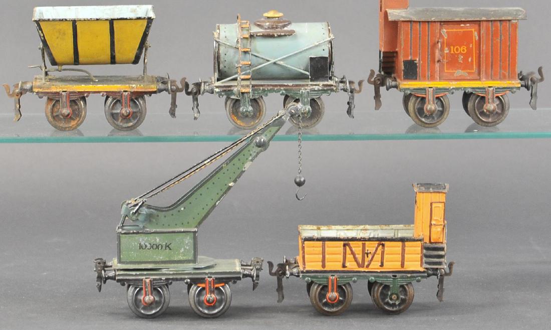 EARLY MARKLIN FREIGHT SET (1 of 2)