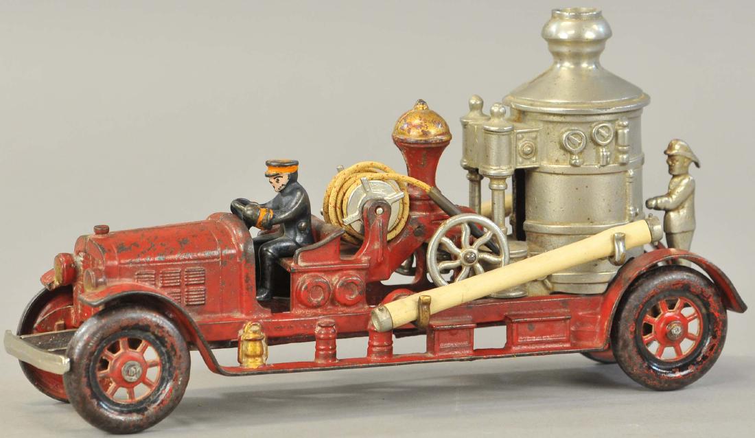 LARGE KENTON FIRE PUMPER TRUCK (1 of 3)