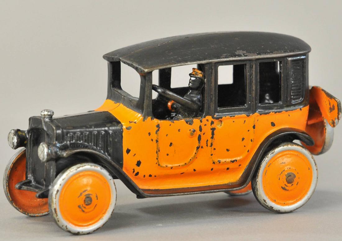 RARE DENT TAXI CAB (1 of 3)